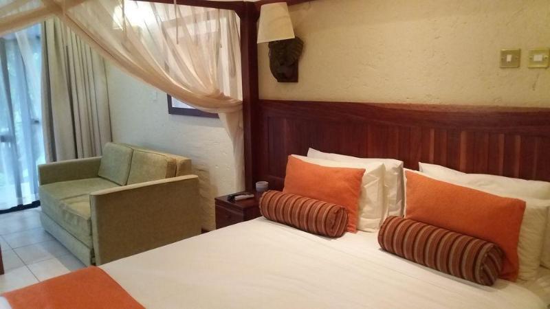 Cresta Mowana Safari Lodge คาซาเนอ ภายนอก รูปภาพ