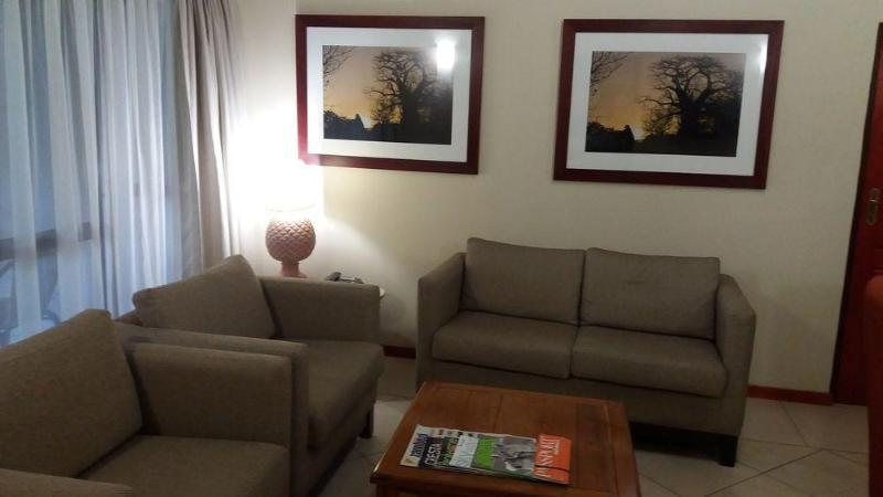 Cresta Mowana Safari Lodge คาซาเนอ ภายนอก รูปภาพ