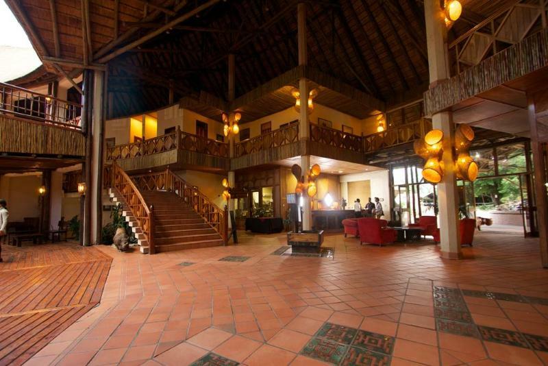 Cresta Mowana Safari Lodge คาซาเนอ ภายนอก รูปภาพ