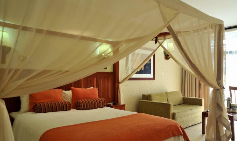 Cresta Mowana Safari Lodge คาซาเนอ ภายนอก รูปภาพ